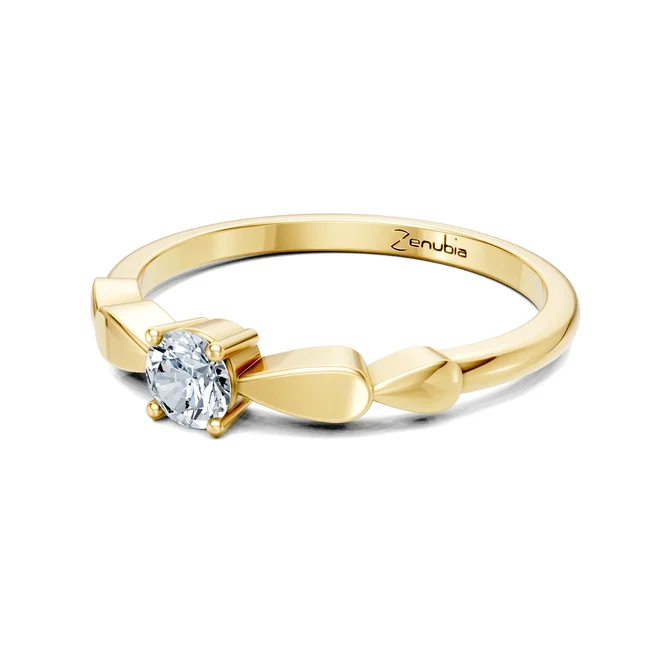 Zenubia_Schmuck_Winterthur_Verlobungsring_LATOYA_side_Gelbgold