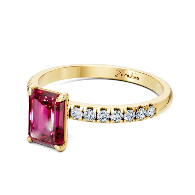 Zenubia_Schmuck_Winterthur_Verlobungsring_FLORA_side_Gelbgold