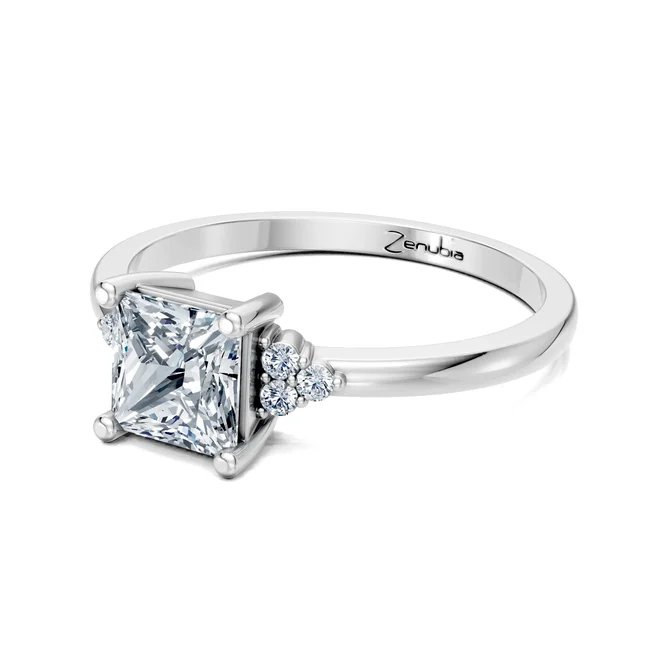 Zenubia_Schmuck_Winterthur_Verlobungsring_PENELOPE_LD_side_Weissgold