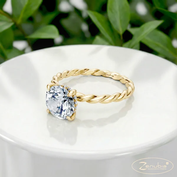 Zenu_PodestNormalGELB_ZENU_Verlobungsring_Zenubia_Gelbgold_Podest