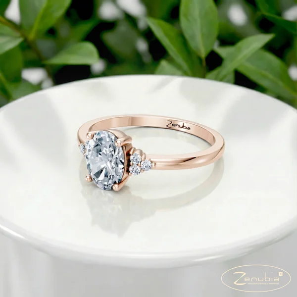 PRISCILLA_LD_podest_Rosegold