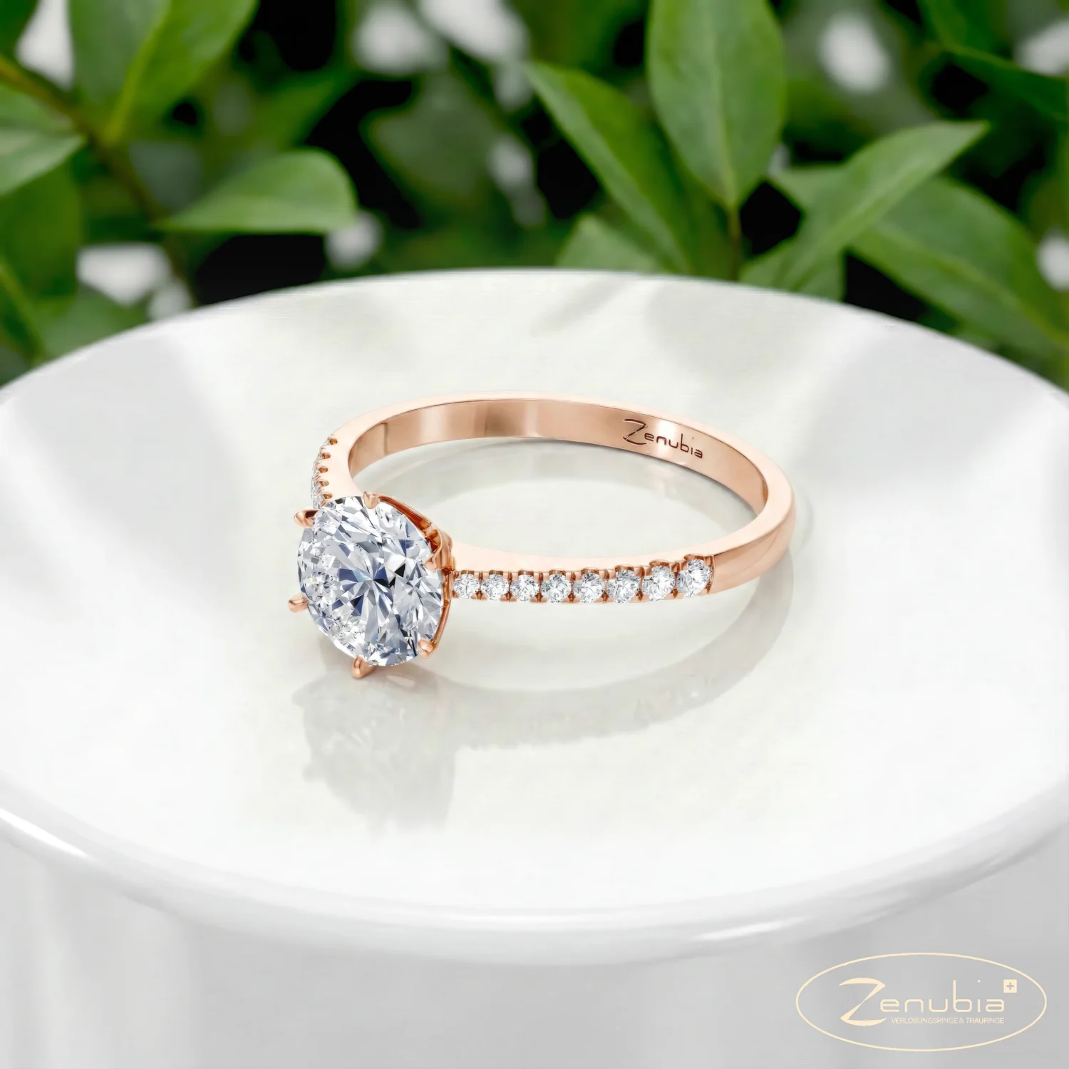 SANDRA_LD_podest_Rosegold