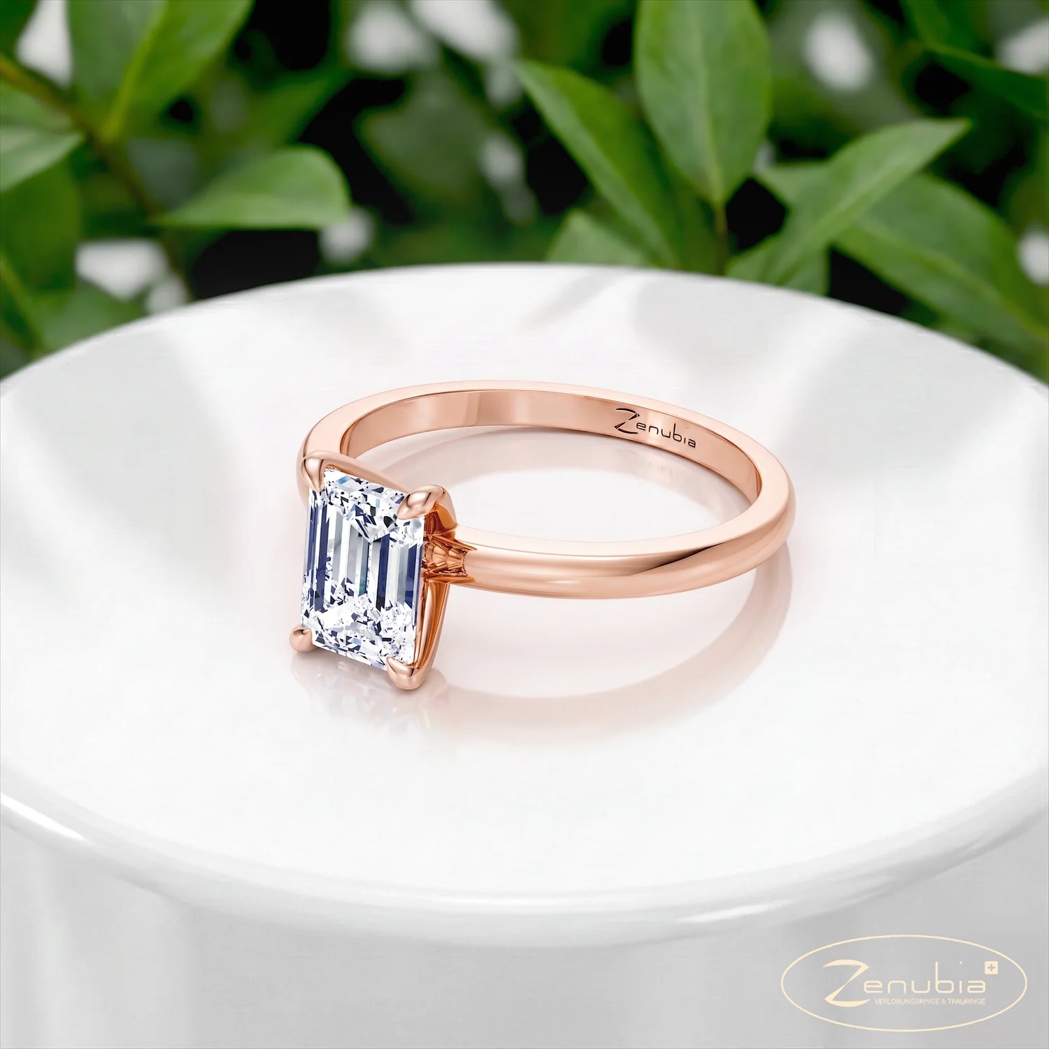 Anastasia_podium_Zenubia_Schmuck_Winterthur_Verlobungsring_Anastasia_podium_0021