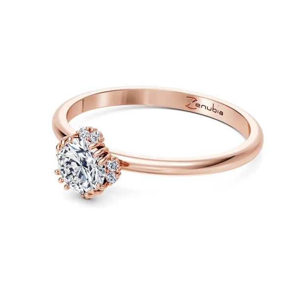 Zenubia_Schmuck_Winterthur_Verlobungsring_Adessa-white_side_0003